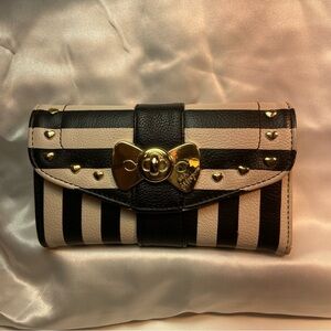 Betsey Johnson Black & White Stripe Bow Heart Stud Wallet